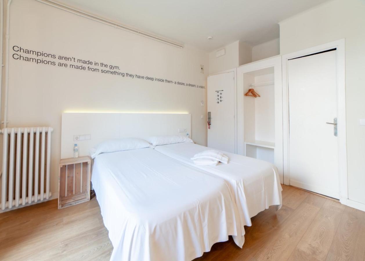 Dynamic Hotels Caldetes Barcelona 칼데스 데스트락 외부 사진