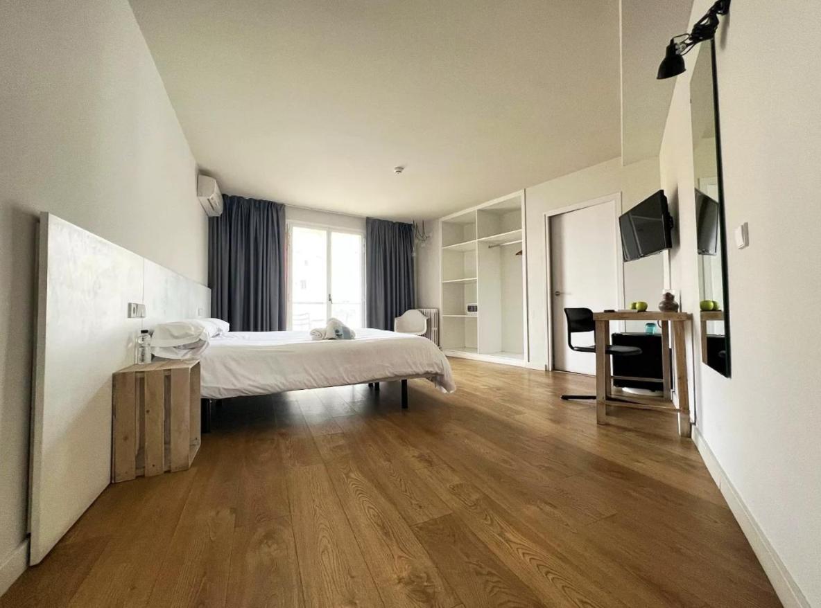 Dynamic Hotels Caldetes Barcelona 칼데스 데스트락 외부 사진