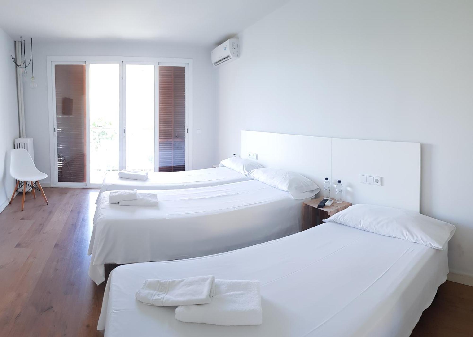 Dynamic Hotels Caldetes Barcelona 칼데스 데스트락 외부 사진