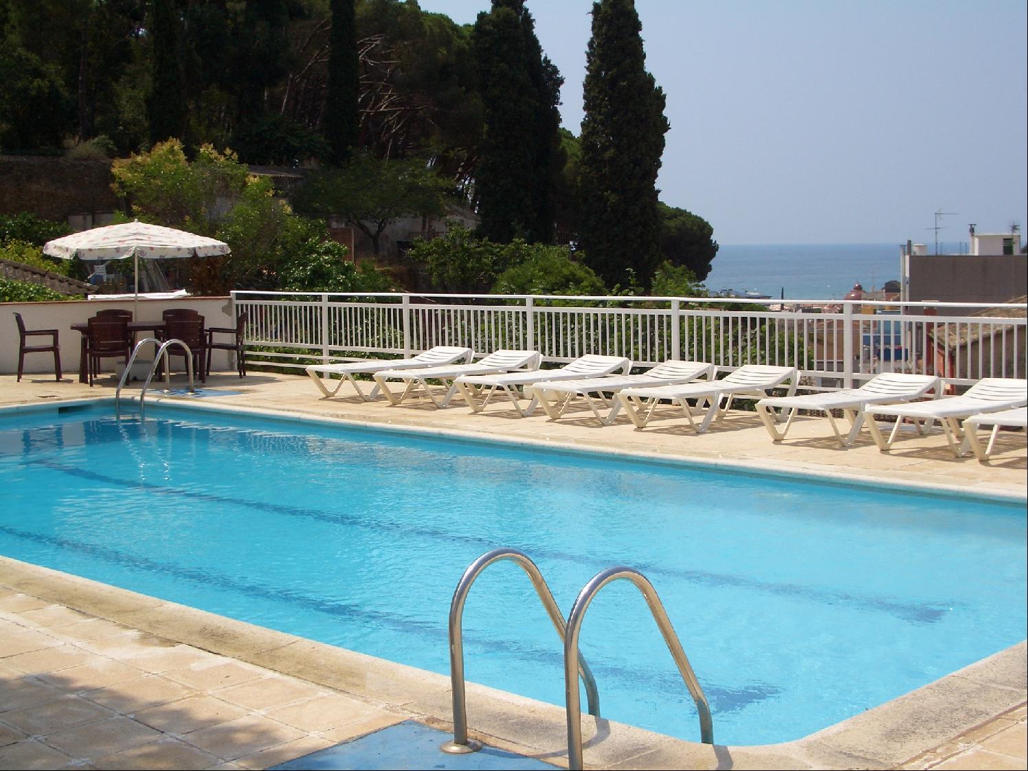 Dynamic Hotels Caldetes Barcelona 칼데스 데스트락 외부 사진
