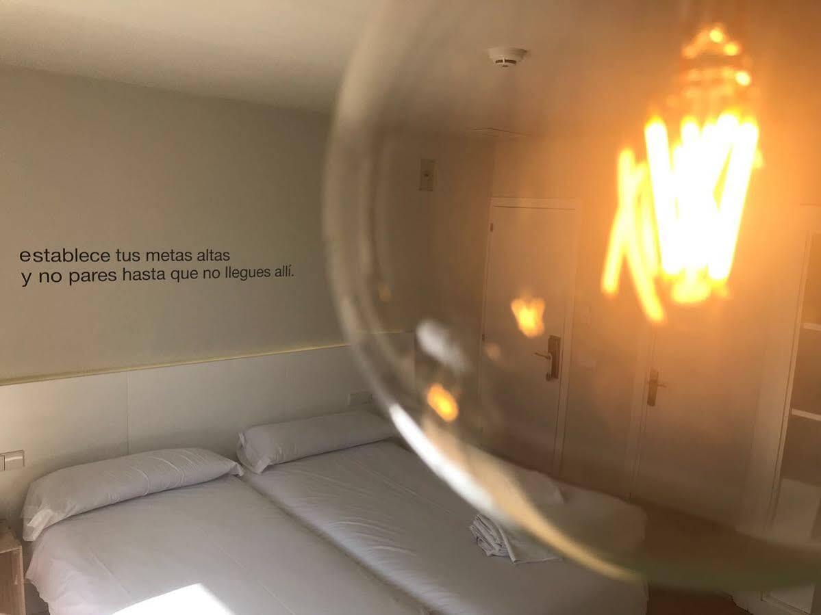 Dynamic Hotels Caldetes Barcelona 칼데스 데스트락 외부 사진